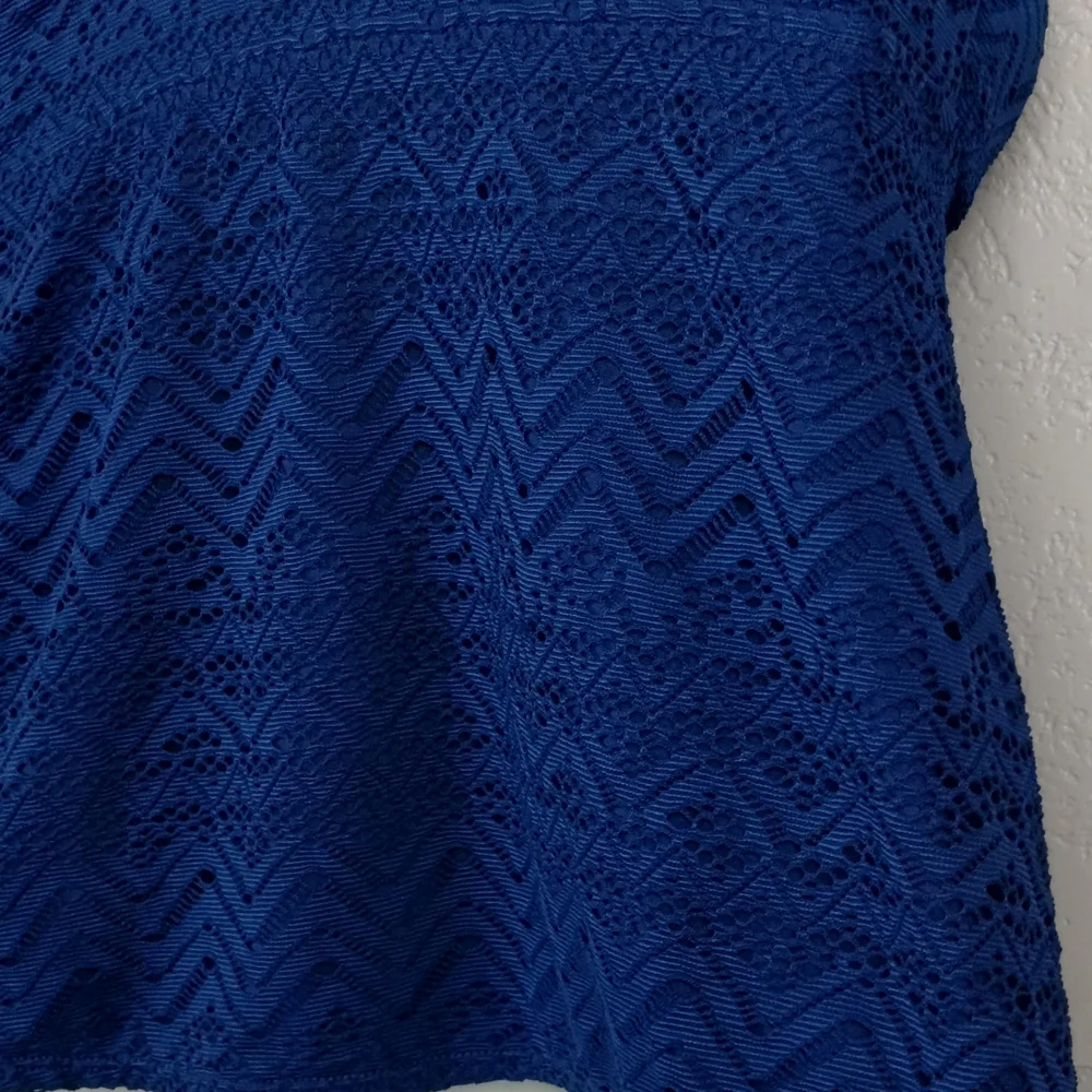 Catalina Women's Solid Crochet Bandini Swim Top Size   M ‎ 8/10